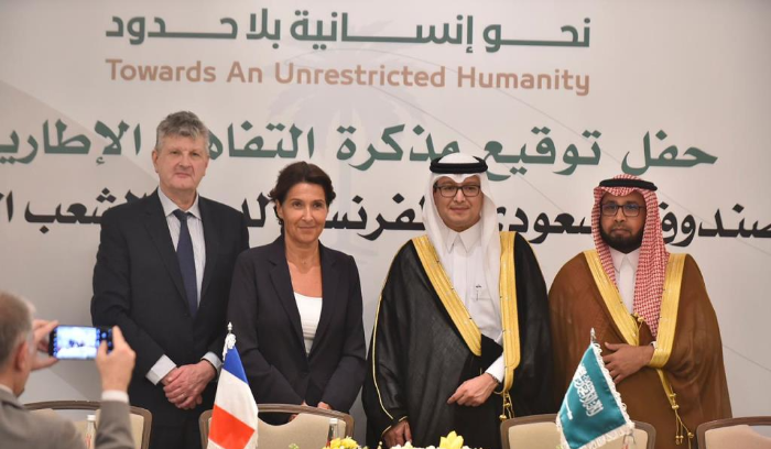 Paris et Riyad scellent un accord de plus de 70 millions de dollars d’aides au Liban