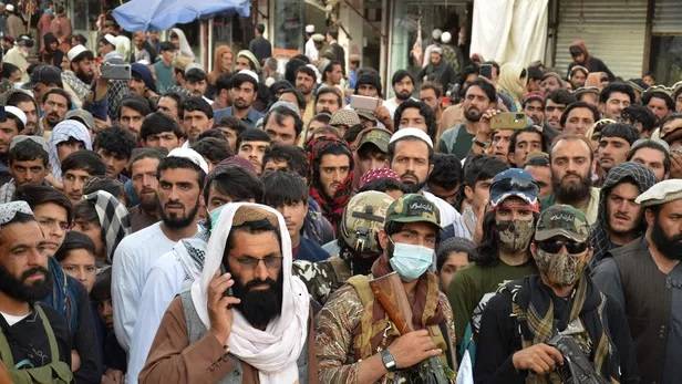 Les tirs pakistanais ont fait près de cinquante morts, selon des responsables afghans