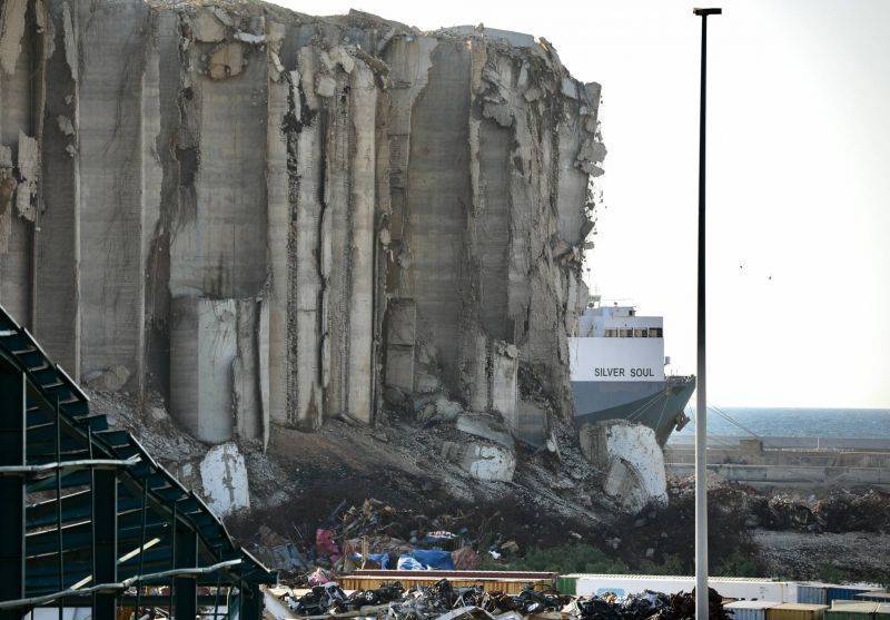 Lebanese Forces MPs submit bill to halt the grain silos demolition at Beirut port Lebanese Forces MPs submit bill to halt the grain silos demolition at Beirut port