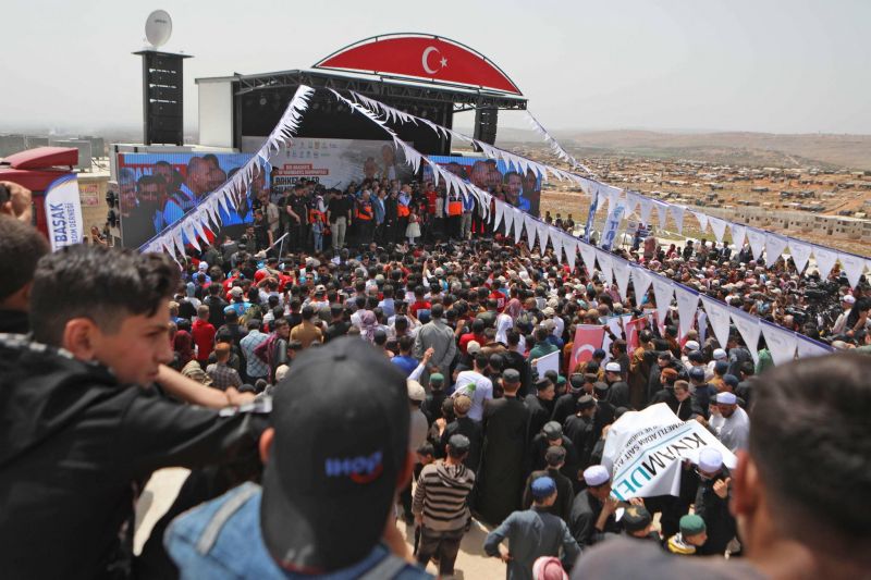 Erdogan prévoit de renvoyer « volontairement » un million de réfugiés en Syrie