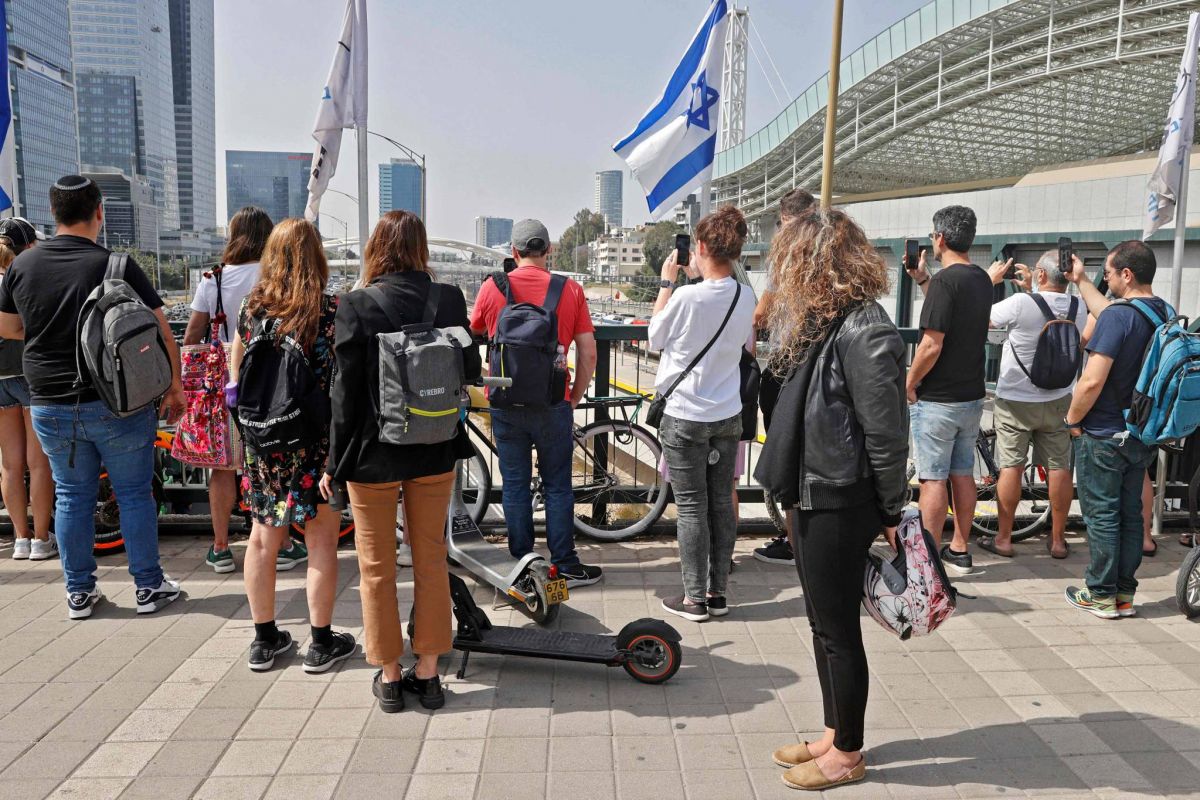Israël se fige pour la journée de la Shoah