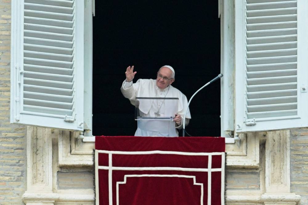 Le pape demande des couloirs humanitaires pour Marioupol, Le pape demande des couloirs humanitaires pour Marioupol,
