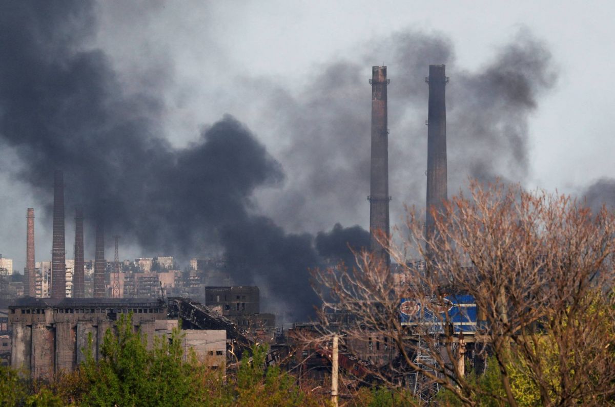La Russie lance l'assaut sur Azovstal à Marioupol