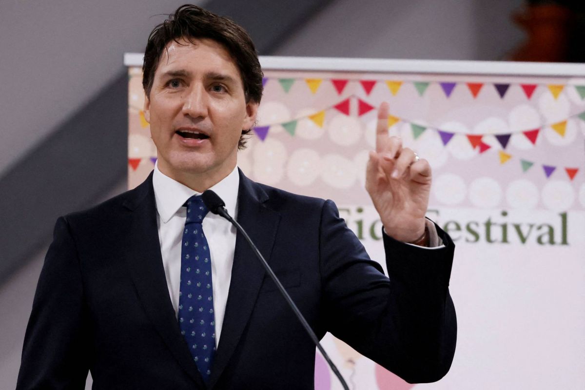 Poutine responsable de crimes de guerre, dit Trudeau à Kiev