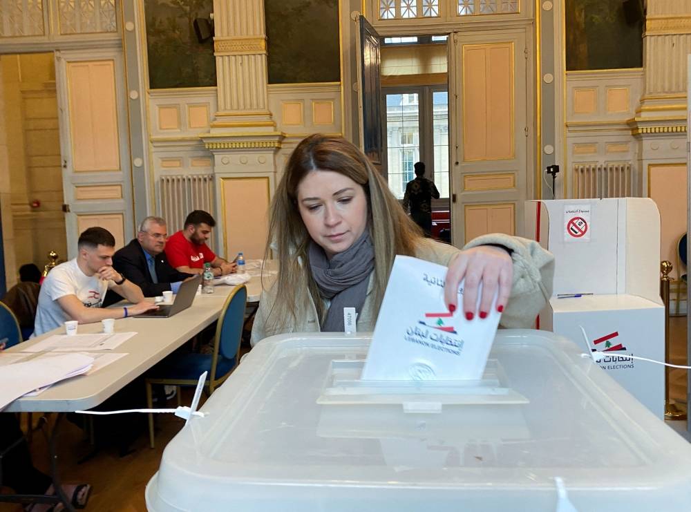 La mission d'observation de l'UE déploie 16 équipes dans 13 pays européens