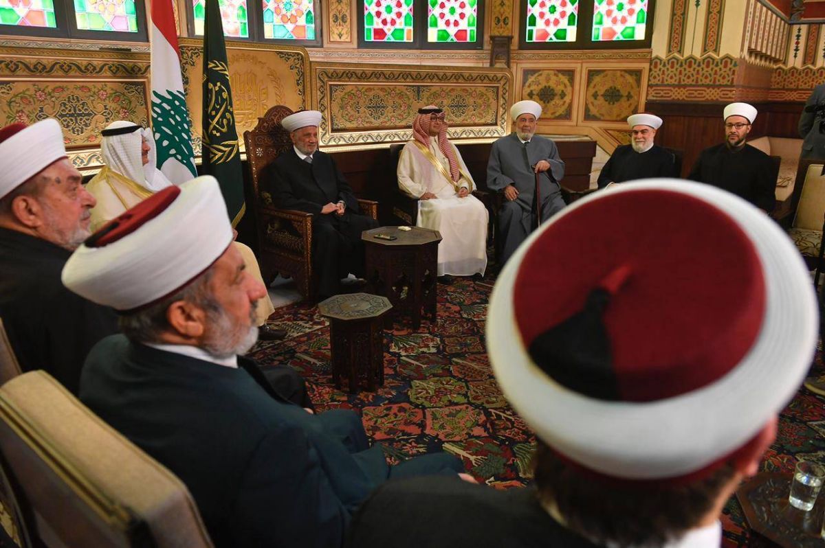 Chez le mufti Deriane, les ambassadeurs du CCG appellent à une participation aux législatives