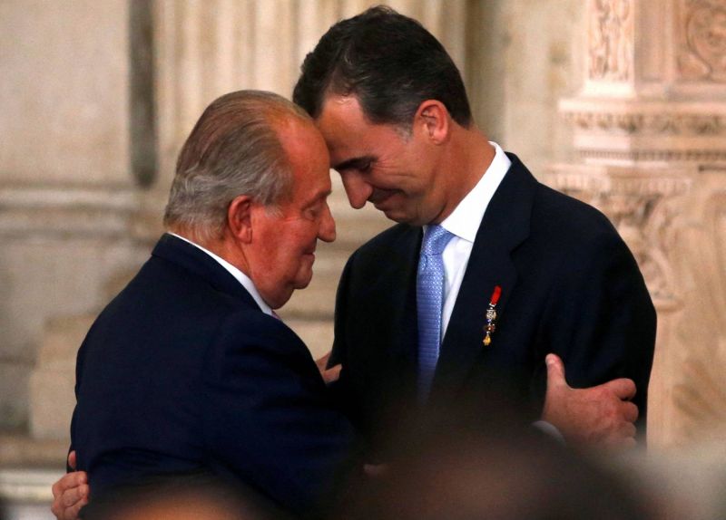 L'ex-roi Juan Carlos retourne en Espagne après deux ans d'exil