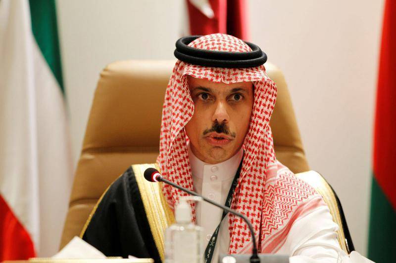 Si les Libanais instaurent des réformes, nous verrons ce que nous pouvons faire, affirme Riyad