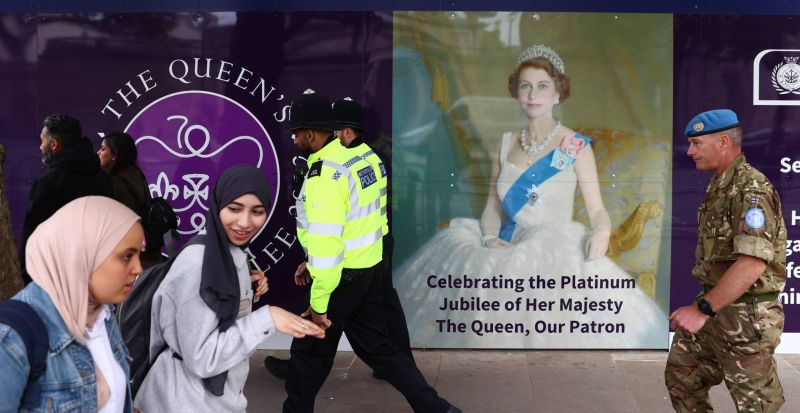 Pour les 70 ans de règne d’Elizabeth II, le Royaume-Uni se prépare déjà à la fête