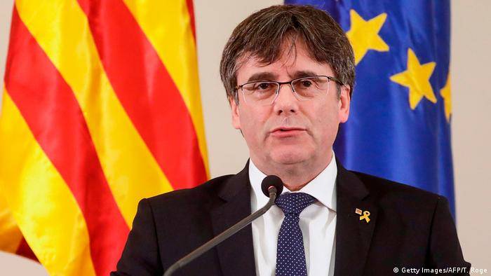La justice de l'UE rétablit l'immunité de l'eurodéputé catalan Puigdemont