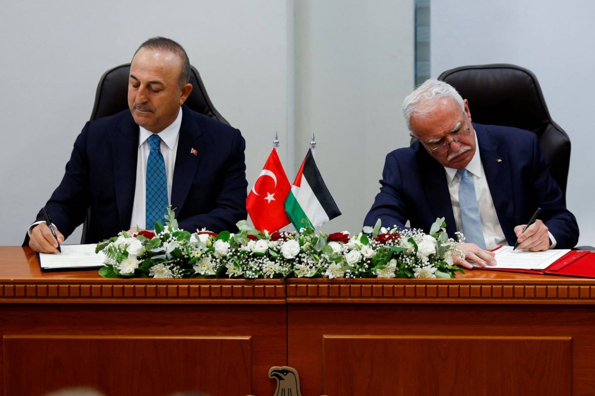 Un ministre turc veut stimuler l'économie palestinienne lors d'un rare voyage en Cisjordanie
