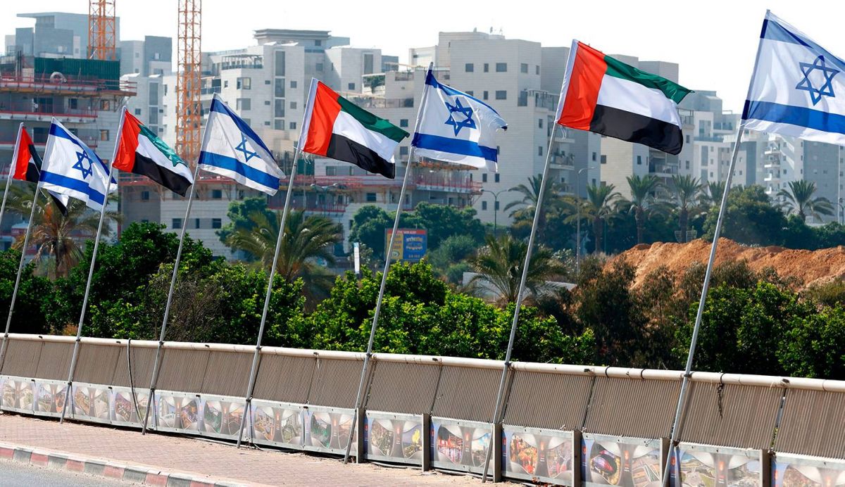 Israël signe avec les Émirats son premier accord de libre-échange avec un pays arabe