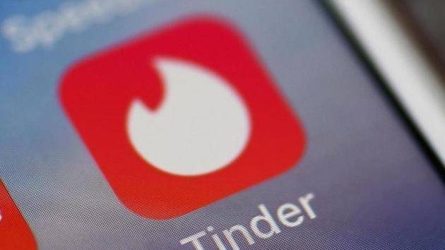 Love and sex in a Lebanon in crisis: dating apps to the rescue, or not