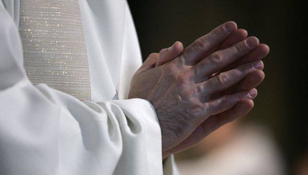 Un chef religieux mexicain plaide coupable d'abus sexuels sur mineures