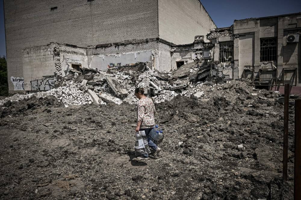 Kiev remporte la bataille de l'embargo pétrolier européen, la Russie accentue la pression dans le Donbass