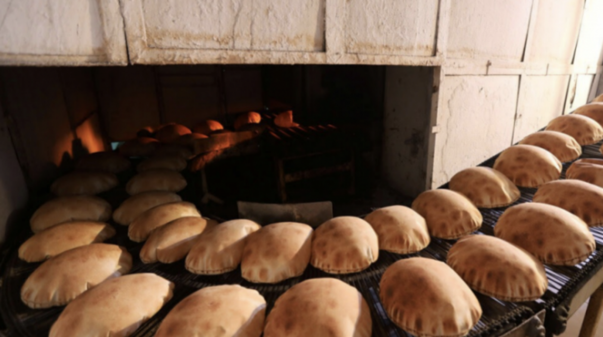 Bread prices decline due to lira's fluctuating climb Bread prices decline due to lira's fluctuating climb