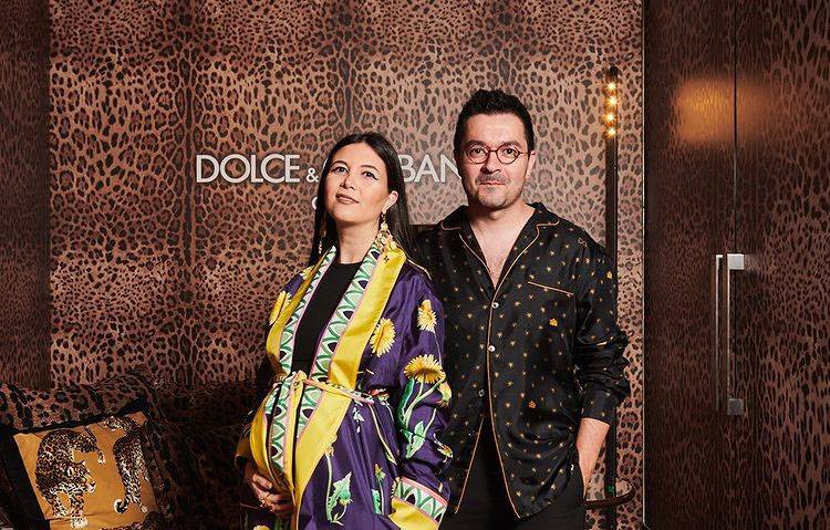 Sayar & Garibeh entrent dans la Casa de Dolce & Gabbana