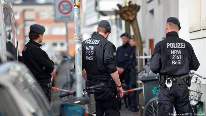 Arrestations en Allemagne et Suisse de membres et sympathisants présumés de l'EI