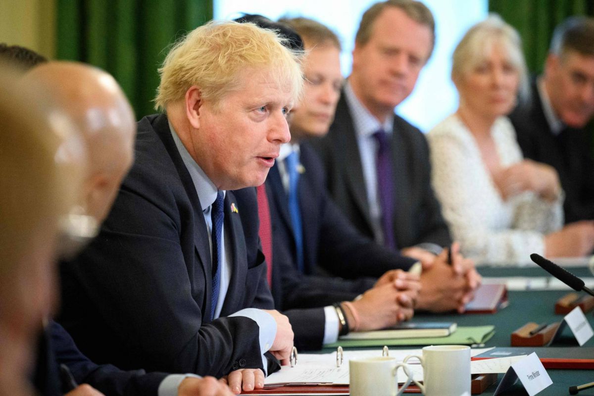 Rescapé d’un vote de défiance, Boris Johnson en quête d’un nouveau souffle