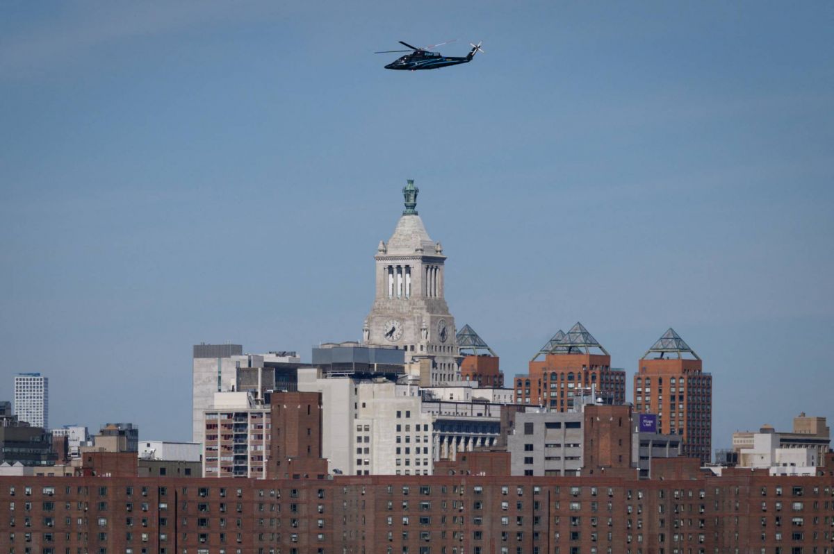 Les Etats-Unis vont lever l'obligation de test Covid pour les voyageurs arrivant par avion Les Etats-Unis vont lever l'obligation de test Covid pour les voyageurs arrivant par avion