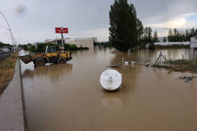 Cinq morts dans des inondations au centre de la Turquie