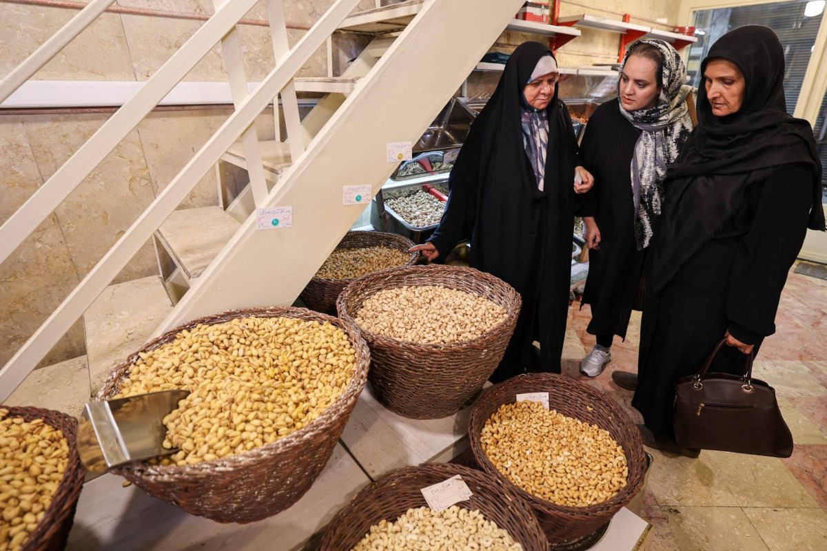 Plusieurs jeunes filles arrêtées pour avoir retiré leur hijab