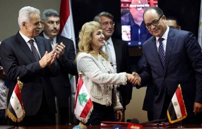 Officials sign Egyptian gas import deal, but its implementation is far from imminent Officials sign Egyptian gas import deal, but its implementation is far from imminent