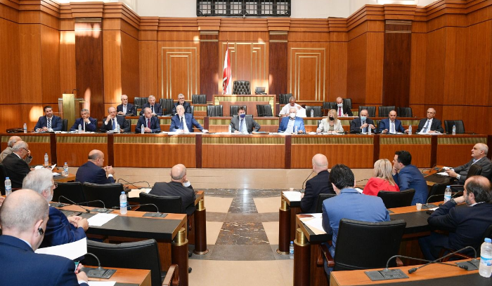 Plan de redressement : le gouvernement examine des amendements importants Plan de redressement : le gouvernement examine des amendements importants