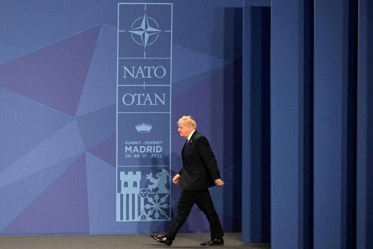 Poutine n'aurait pas déclenché la guerre s'il était une femme, estime Johnson