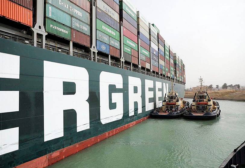 Le canal de Suez annonce un bénéfice record de 7 milliards de dollars en 2021-2022