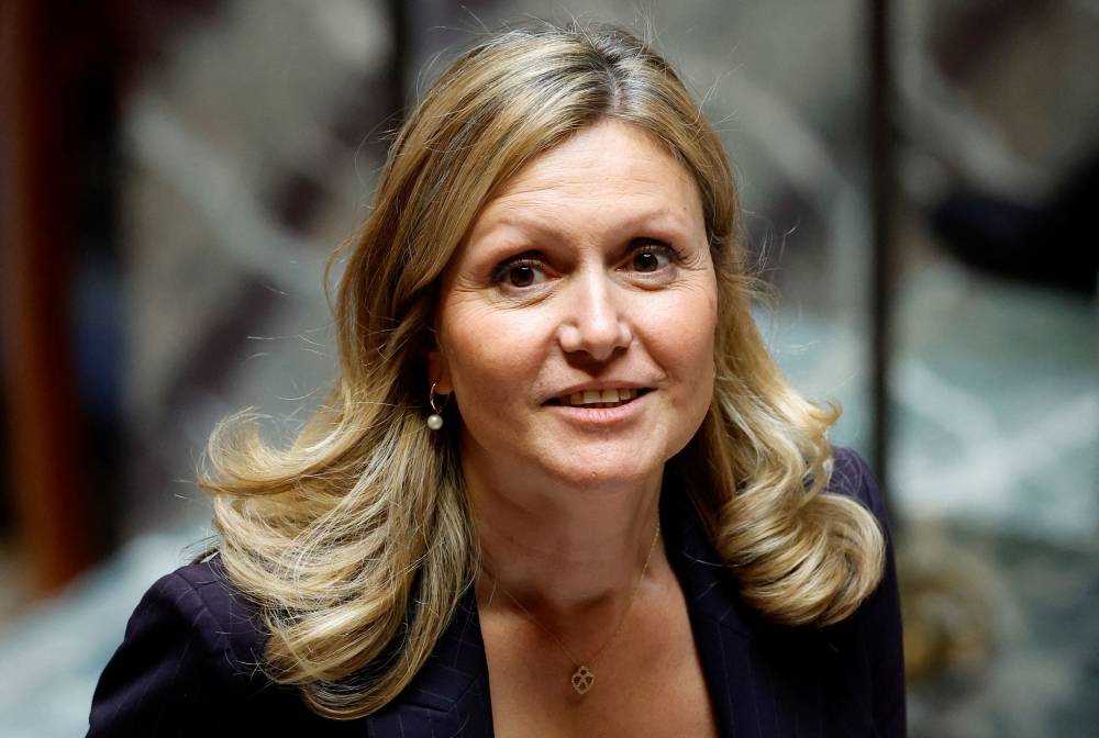 Yaël Braun-Pivet, première femme élue présidente de l'Assemblée nationale