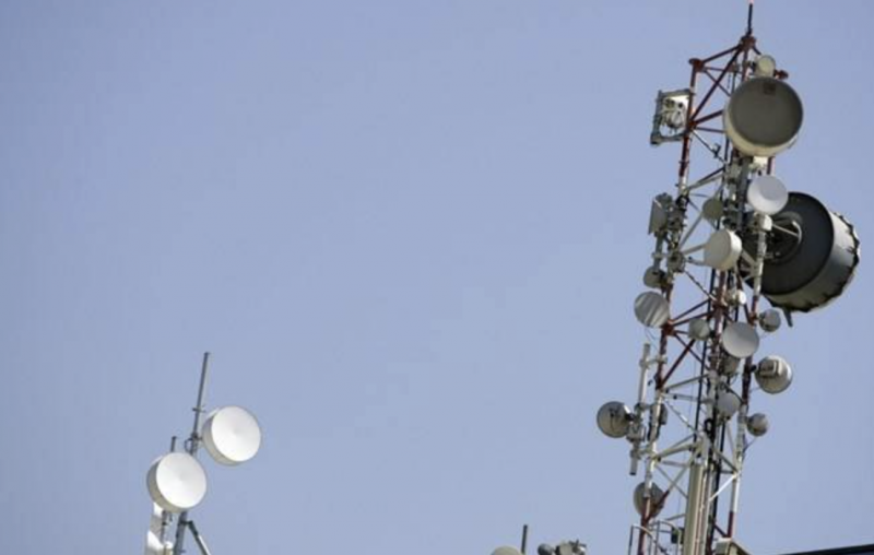 Committee meets with minister to discuss drastic increase in telecoms prices