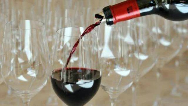 Vins de Bordeaux : démantèlement d'un réseau de contrefaçon