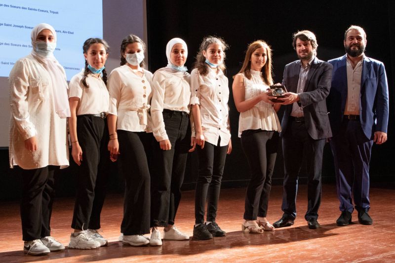 La résistance culturelle des établissements scolaires libanais francophones vue par les élèves