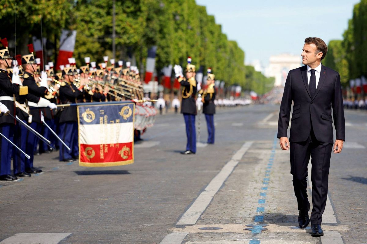 L’ombre de la guerre en Ukraine plane sur les célébrations du 14-Juillet