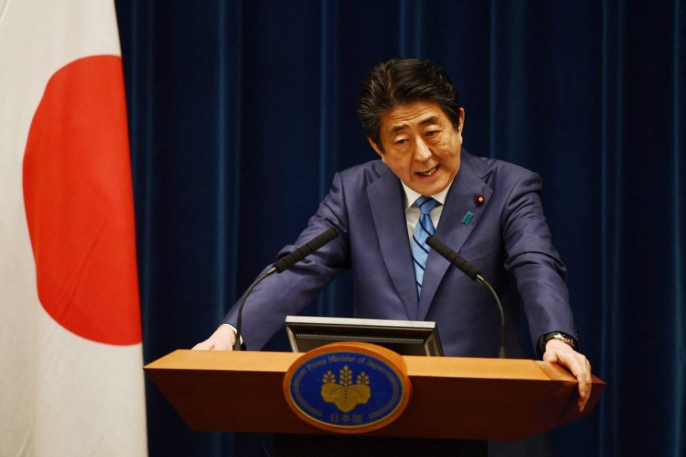 Attaque par balle contre l'ex-Premier ministre Shinzo Abe, craintes pour sa vie Attaque par balle contre l'ex-Premier ministre Shinzo Abe, craintes pour sa vie