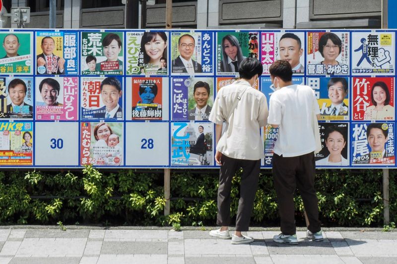 Large victoire électorale du PLD, veillée funèbre pour Shinzo Abe