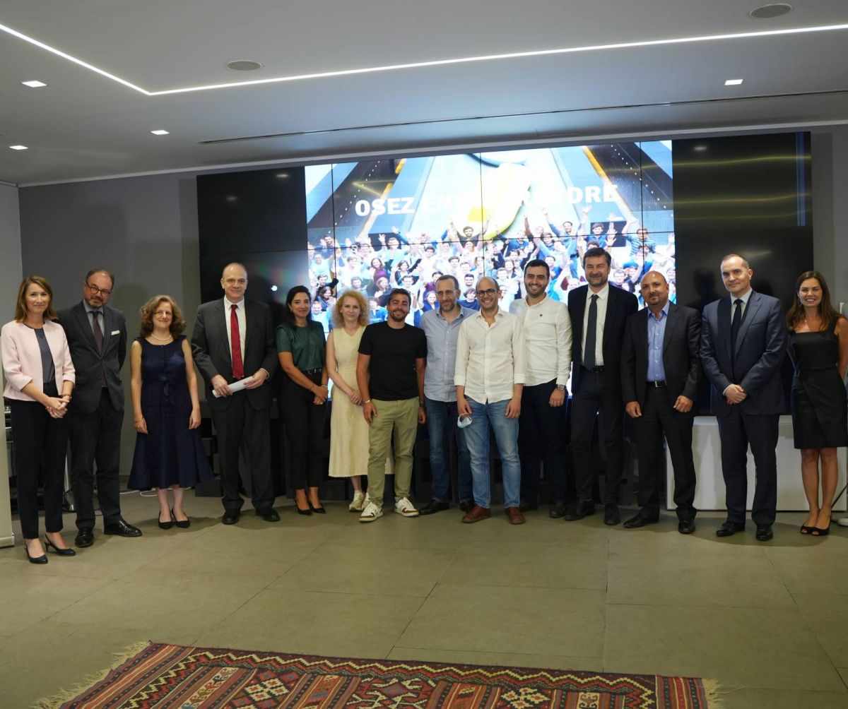 Neo and Reborn Tech win the Startup Competition ESA - HEC Paris 2022