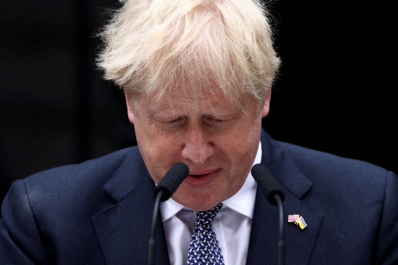 Boris Johnson se résout à quitter le pouvoir
