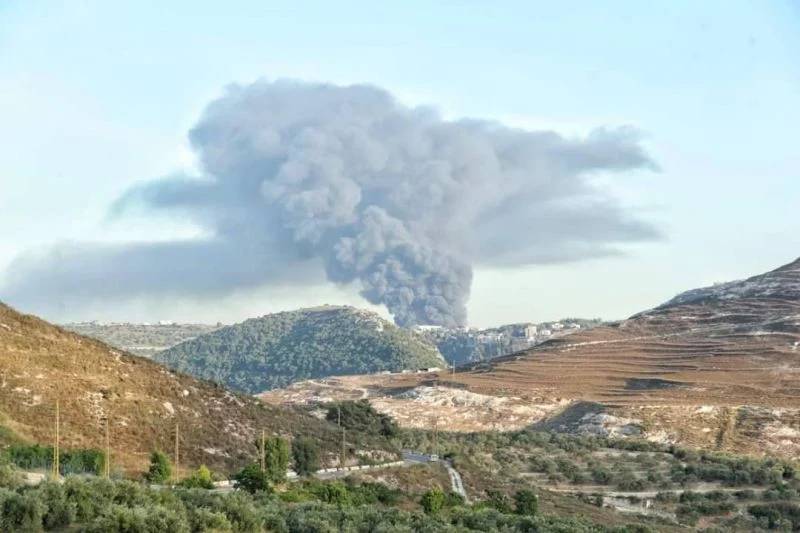 Massive fire blazes in Nabatieh carpet factory Massive fire blazes in Nabatieh carpet factory