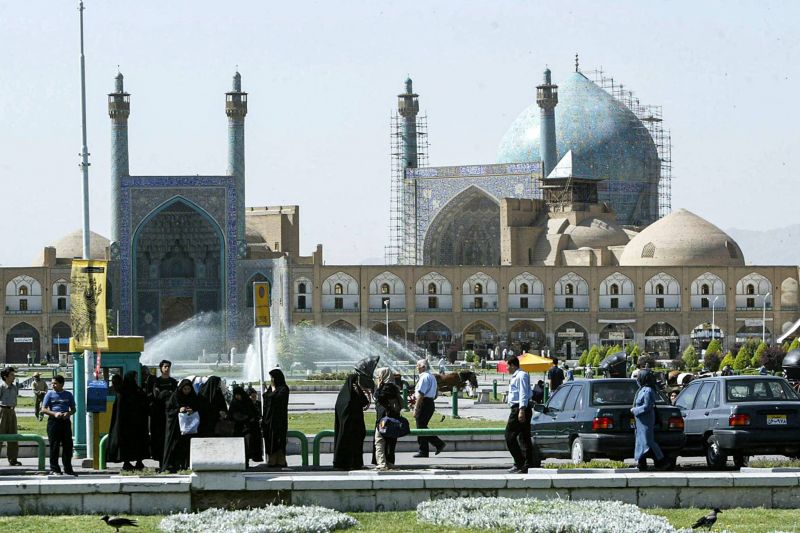 La mosquée iconique d'Ispahan abîmée lors de sa restauration