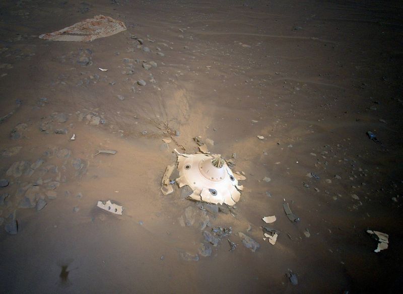 Le rover Perseverance tente de démêler le mystère d'une pelote martienne