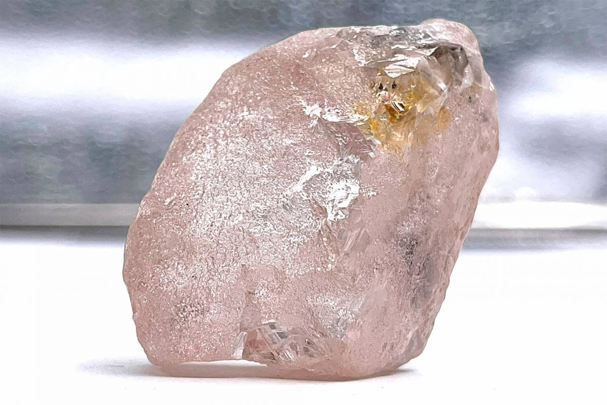 Découverte d'un diamant rose considéré comme le plus gros en 300 ans
