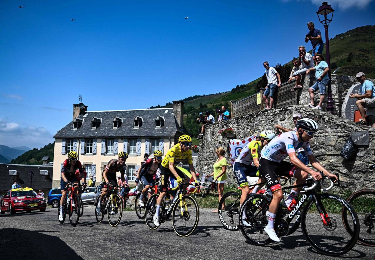 Pogacar gagne à Peyragudes, Vingegaard tient bon en jaune