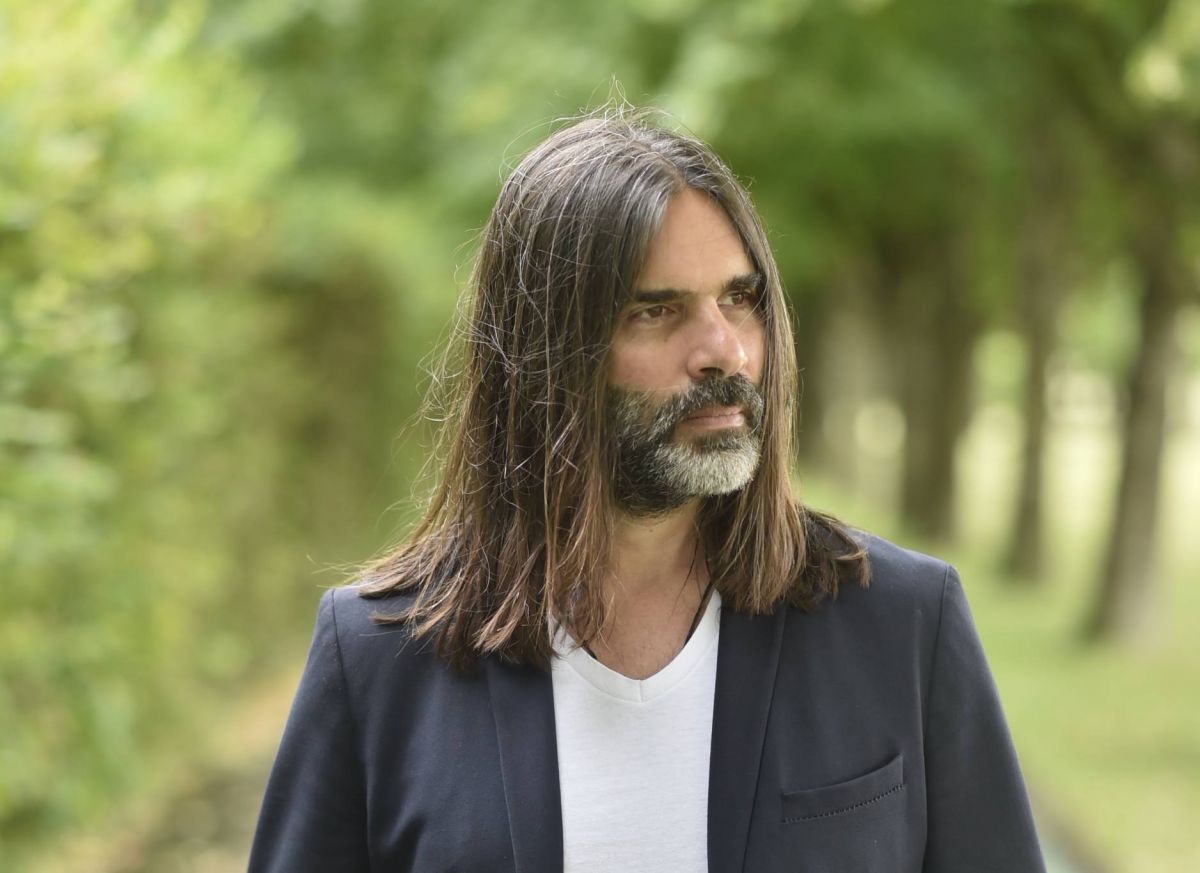 Pour Khaled Mouzanar, le bonheur est dans la montagne, la musique et le vin