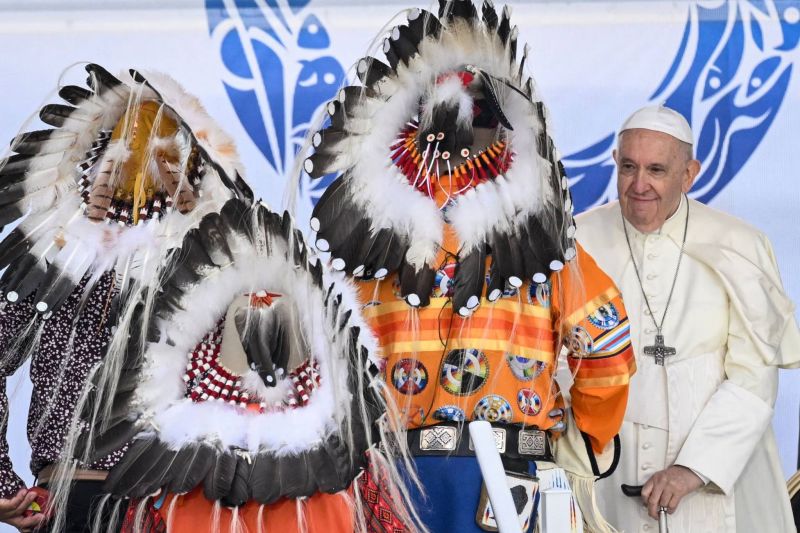 Au Canada, le pape en mission de réconciliation auprès des autochtones ...