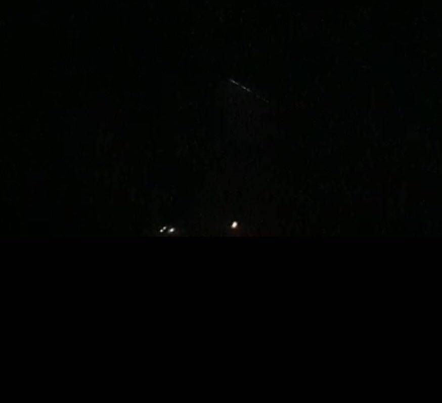 Une fusée et des satellites de SpaceX aperçus dans le ciel du Liban Une fusée et des satellites de SpaceX aperçus dans le ciel du Liban
