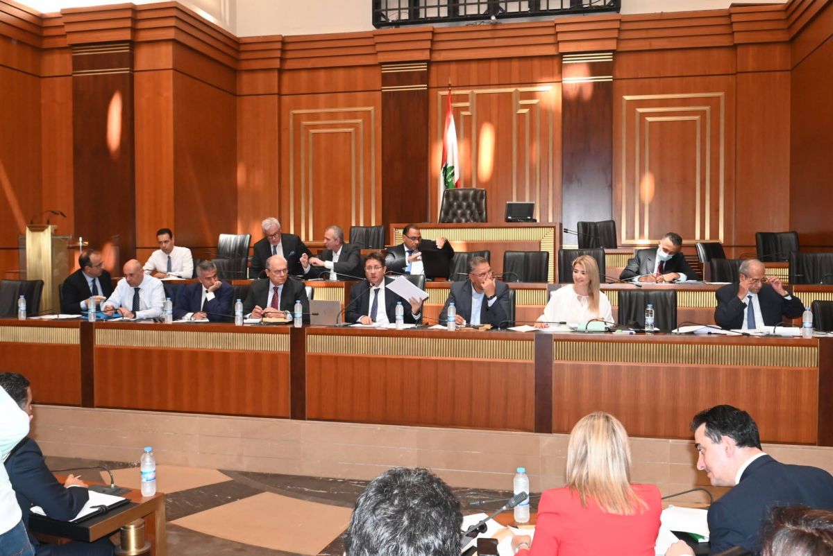 La commission des Finances adopte la loi sur le secret bancaire