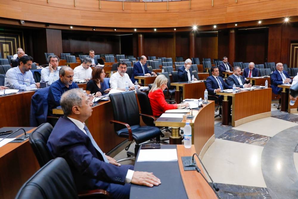 Banking secrecy, public employees’ payment, brevet exams reversal: Everything you need to know to start your Tuesday