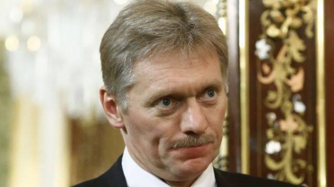 Le Kremlin appelle à 